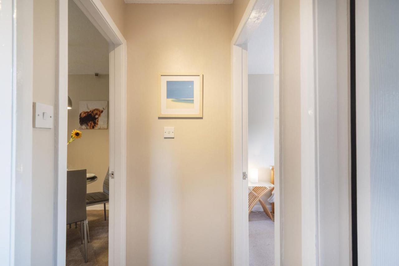 The Kelvin - Peaceful West End River View Property กลาสโกว์ ภายนอก รูปภาพ